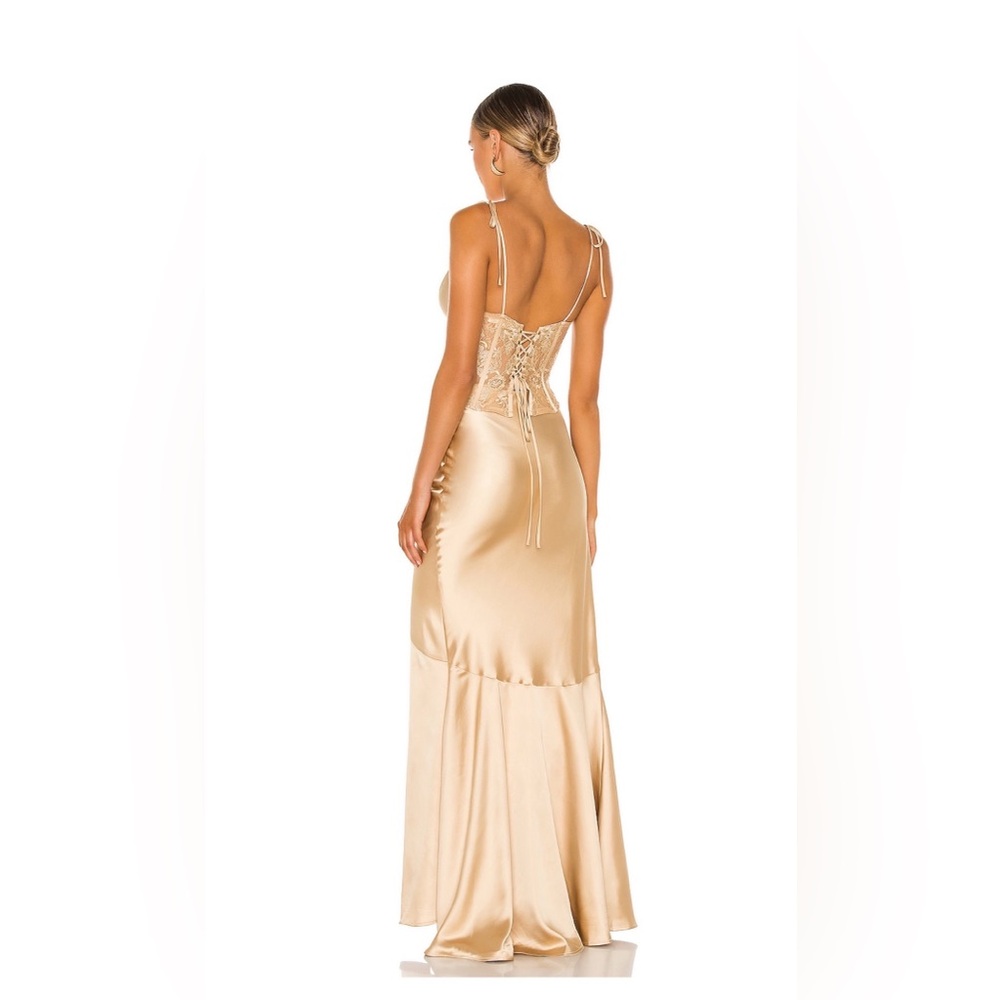 V Chapman Cala Lily gown in warm sand - Picture 2 of 2
